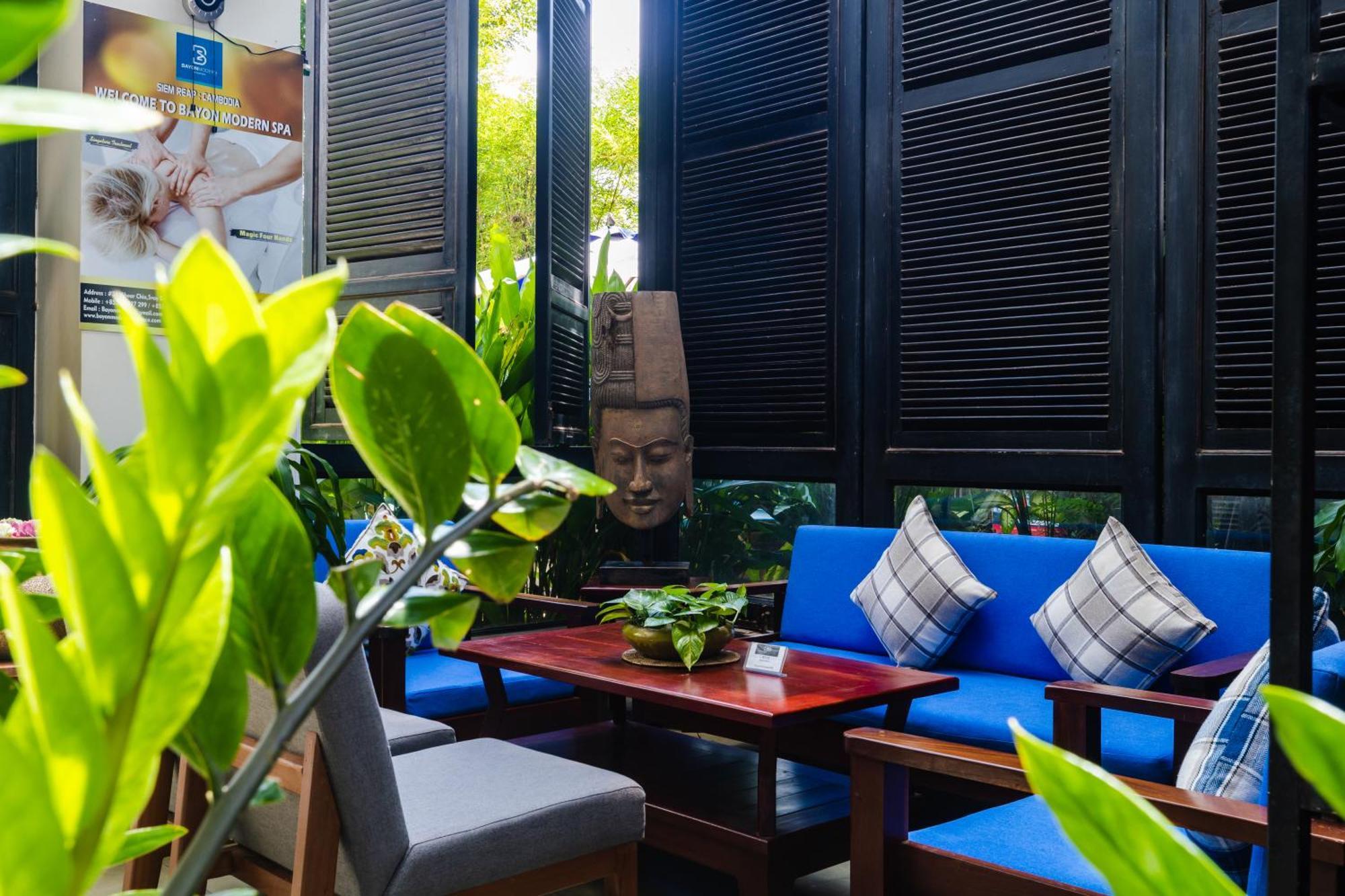 Bayon Modern Residence Siem Reap Esterno foto