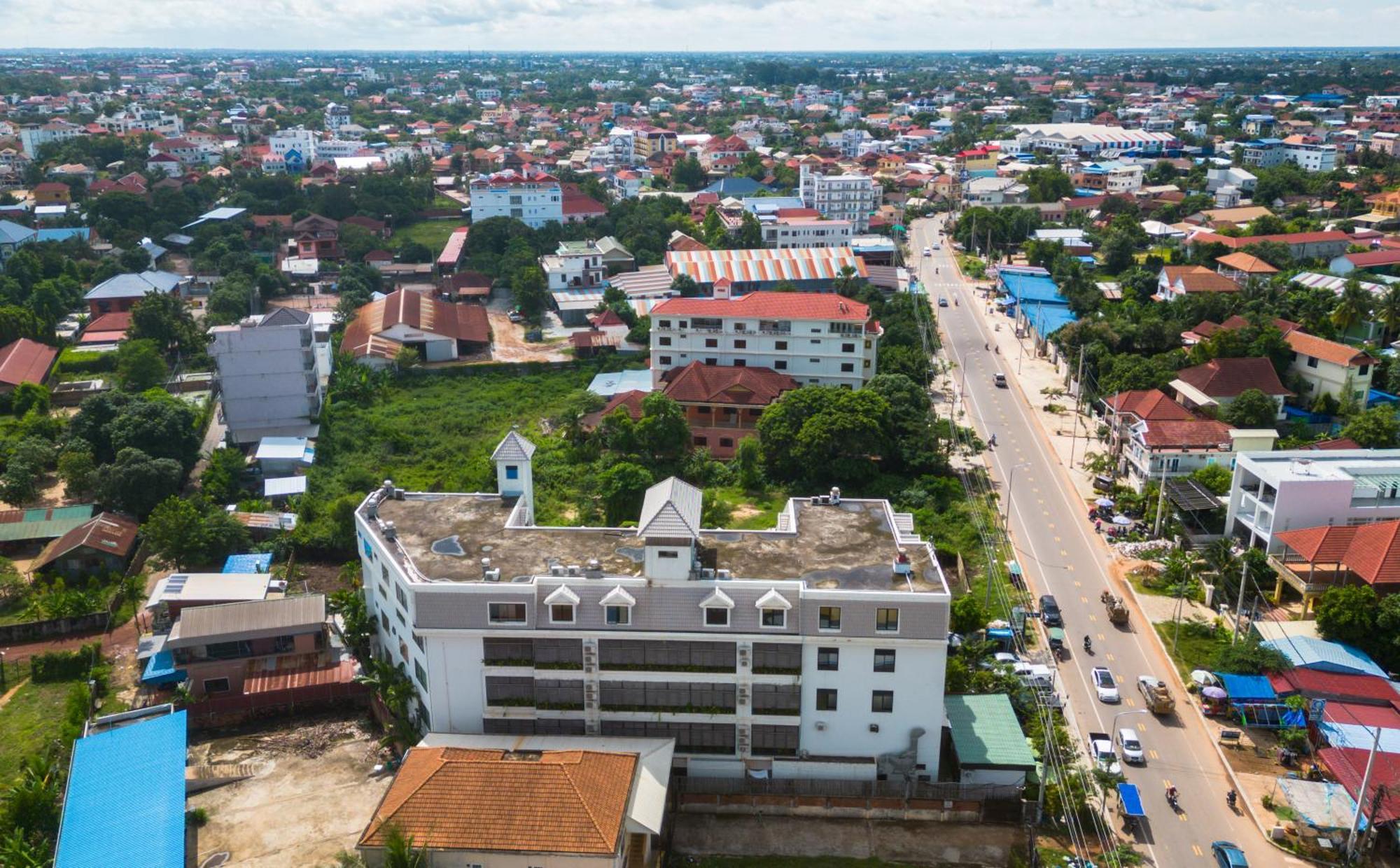 Bayon Modern Residence Siem Reap Esterno foto